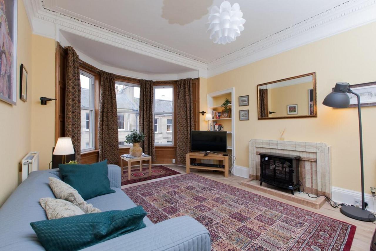 Elegant Traditional Edinburgh City Centre Flat Экстерьер фото